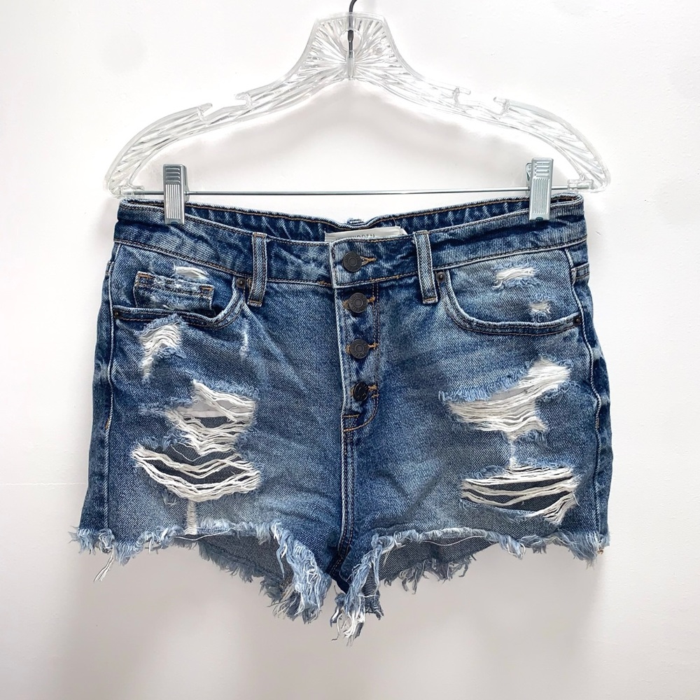 Hidden Distressed Denim Shorts Size Medium